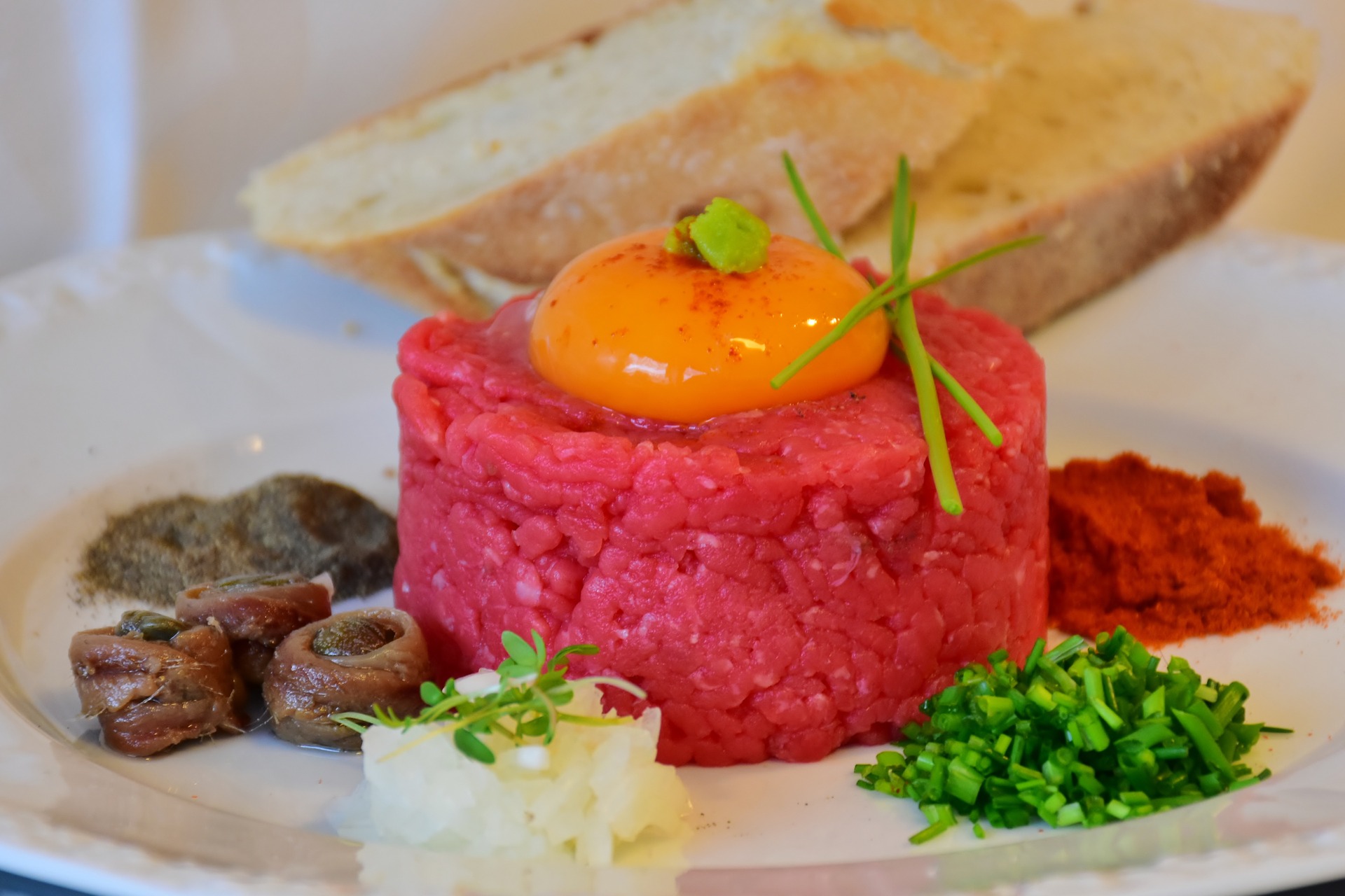 Tartare di Fassona Piemontese e Mousse di Robiola alla cannella
